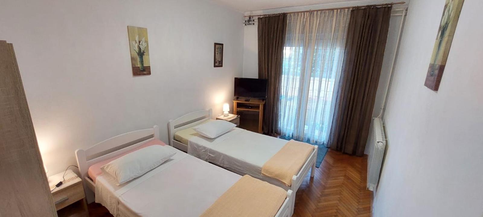 אומאג Apartment Kraljevic מראה חיצוני תמונה