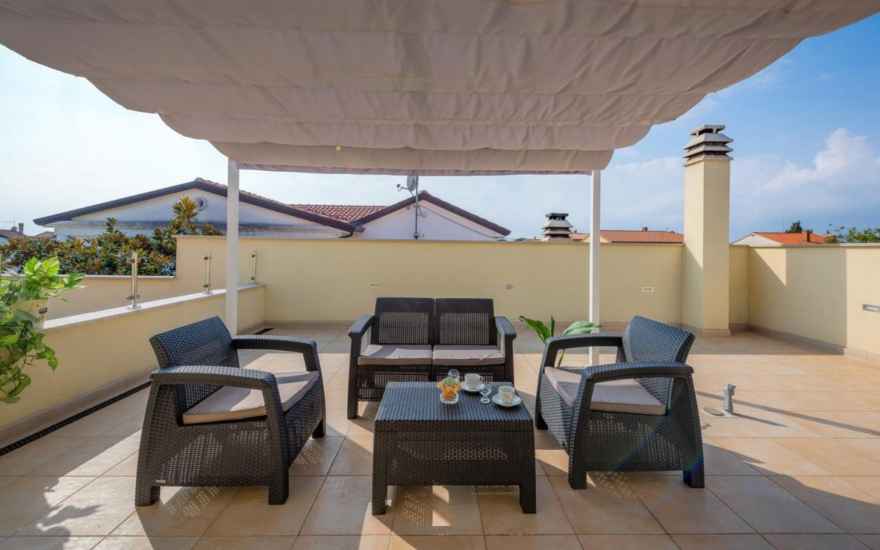 אומאג Apartment Kraljevic מראה חיצוני תמונה